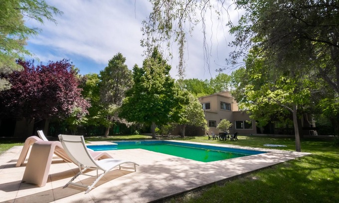 Chacras de Coria Villa | Mountain view Villa in Chacras de Coria