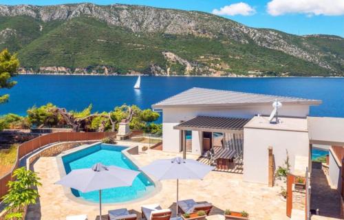 Meganisi Villa | Mr Grey Luxury Villa