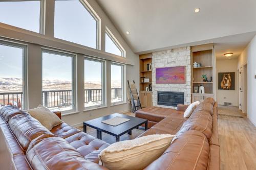 Granby House | Mtn-View Deck and Game Room Granby Getaway