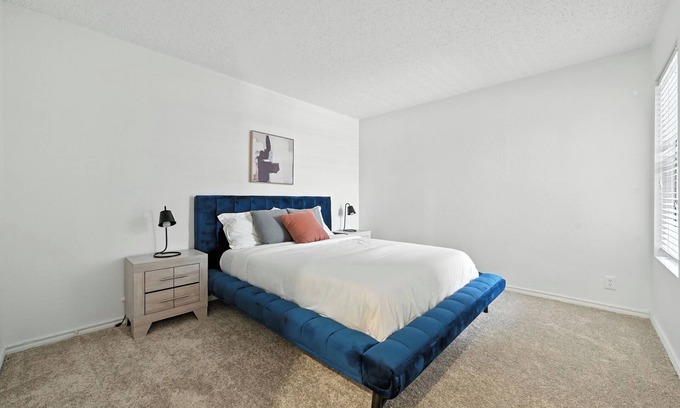 Windsor Park Apartment | Mueller Flats 120 I Spacious 2 Bed 2 Bath