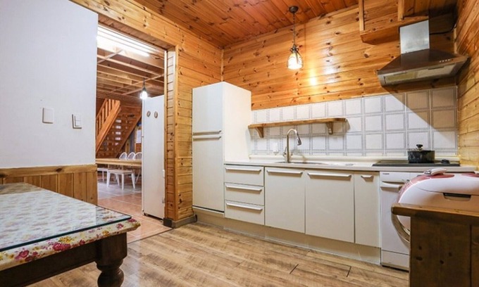 Seolcheon-myeon House | Muju Clouds Pension