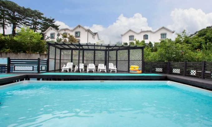 Seolcheon-myeon House | Muju Full House Pension