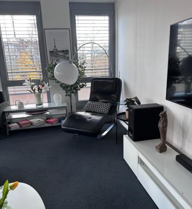 Friedenheim Apartment | Munich Stay Central 7Z, 20 Pers