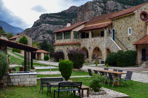 Kalavrita Apartment | Muntenia Inn Apartments and Suites