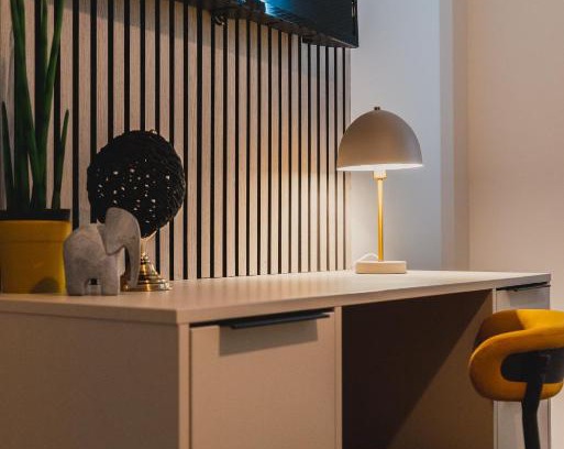 Leicester Apartment | Must See Vibrant Contemporary Two Bed Apartment