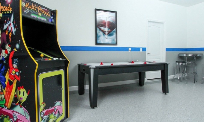 Davenport House | MVD1488 Summary: Cham