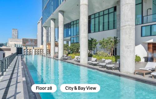 Downtown Miami Apartment | MVR - Best of Miami - Steps to Top Attractions