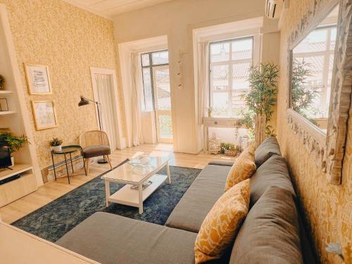 Bairro Alto Apartment | My Fair Lisbon - Apartment Príncipe Real with Balcony