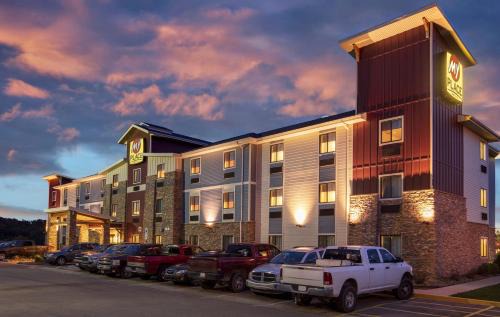 Monaca Hotel | My Place Hotel-Pittsburgh North/Monaca, PA