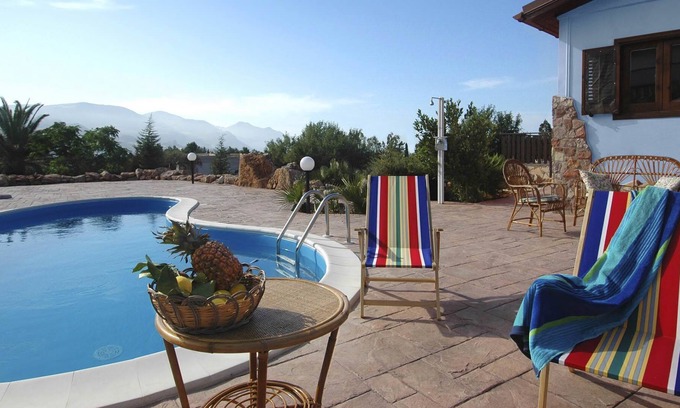 Castellammare del Golfo Villa | My Rental Homes - Villa Delle Palme with garden, swimming pool and the solarium