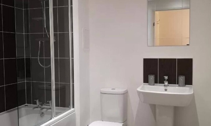 Central Aberdeen Apartment | Mycosy At The Ocean, 2 BR Apartment, Great Location - Aberdeen