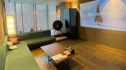 Haeundae House | Myeongwolga Poolvilla