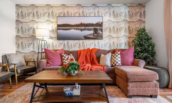 Canmore Ski Chalet | Mystic 2BR Canmore Retreat w/Pool, Hot Tub + BBQ