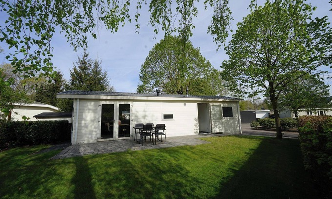 Susteren House | n/a
