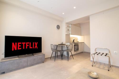 Glyfada Apartment | Nafsika Cozy Flat A - Glyfada