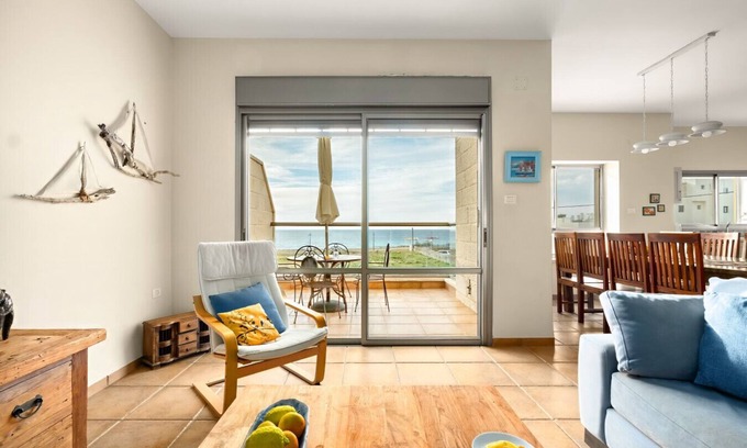 Nahariya Apartment | Nahariya Beachside Comfort Stay