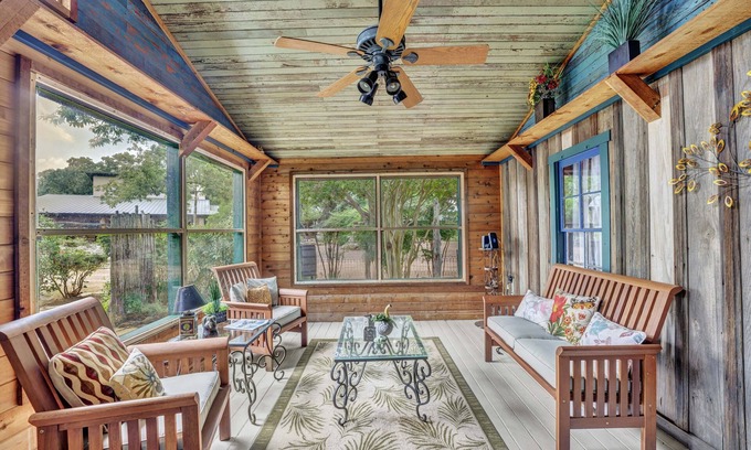 Fredericksburg House | Nandina Suite A is a charming cottage with a private courtyard and hot tub.