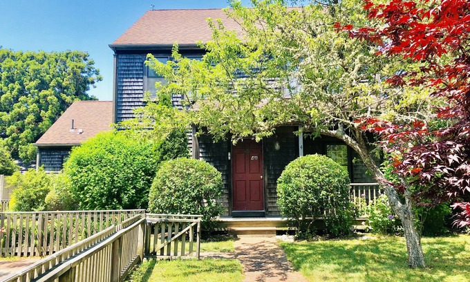 Nantucket Condo | Nantucket home, located in Naushop, ideal for your family vacation.
