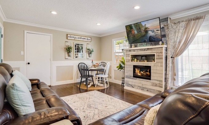 American Canyon House | Napa Valley Gem💎🍇40 min to SF🐶 KING BED & big yard!