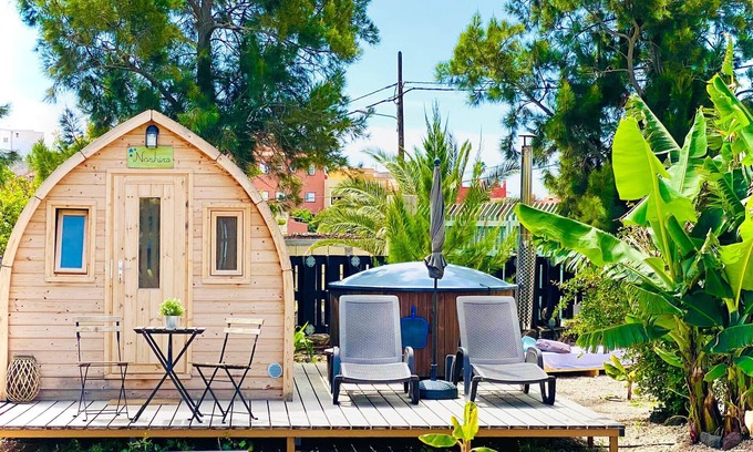 Buzanada House | NASHIRA SPA PISCINA SAUNA Y JARDIN