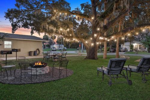 Homosassa House | Nature Coast Getaway #1 - Cozy 2 Bedroom