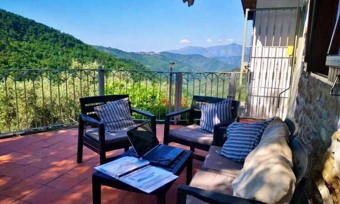 Berzi Cottage | Nature's Rustico - Quiet Location - Picturesque