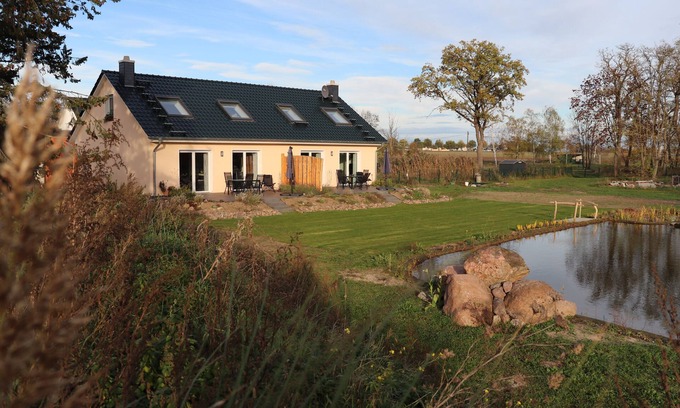 Garlitz House | Naturferienhof Märkisch Luch, Naturferienhof - Trapphenne