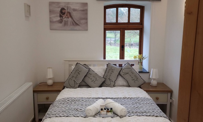 Plympton House | Naval base/Quietness/Parking/LongStays/6Guests