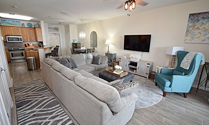 Fort Morgan Pines Condo | Navy Cove Harbor 2202 2 Bedroom Condo by RedAwning