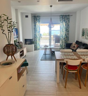 Nea Peramos House | Nea Peramos Apartment SeaFront
