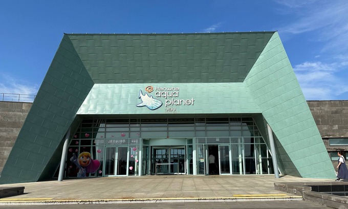 Seongsan Apartment | Near by Seopjikoji Beach Jeju Island and Seongsan Ilchulbong