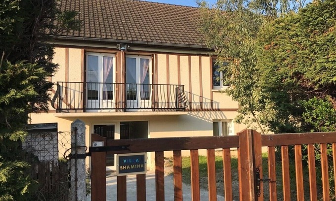 Blonville-sur-Mer Villa | Near Deauville-Villa-Heated Pool and Sauna