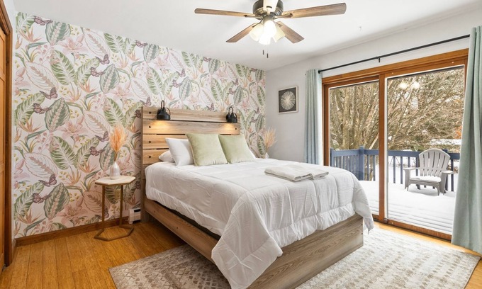 Newfield House | Near Ithaca!Hot Tub! LRG Home!Sleeps 10! Dogs ok!