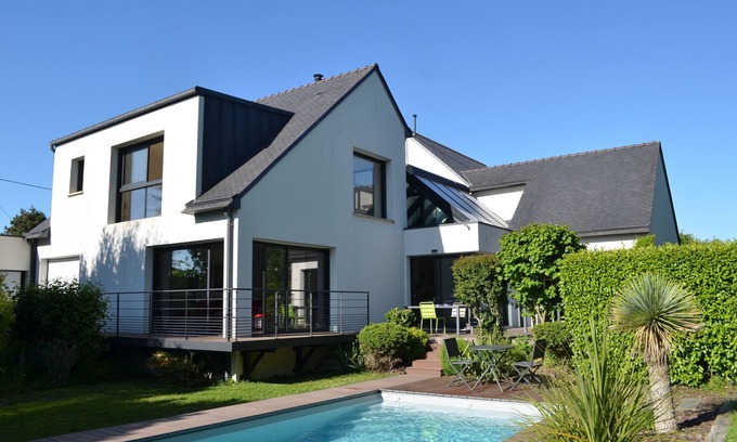 Erdeven House | Near Ria d'Etel, Large 5* Villa with swimming pool