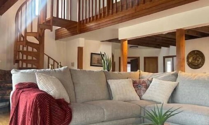 Canaan House | Near Skiing! Hot Tub, Wood Stove, Pool Table, & Theater Room. Pet friendly!