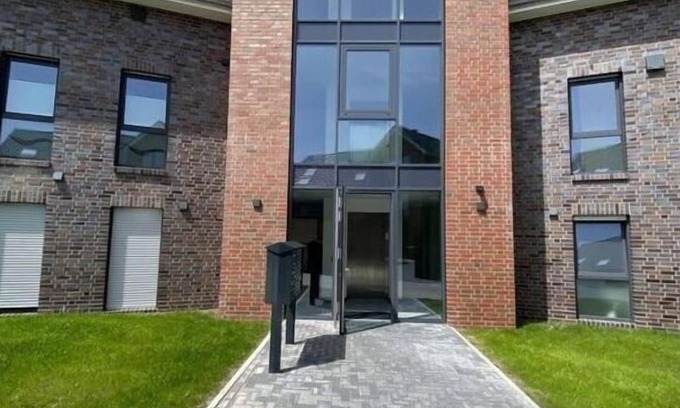 Esens House | Near the North Sea Modern retreat
