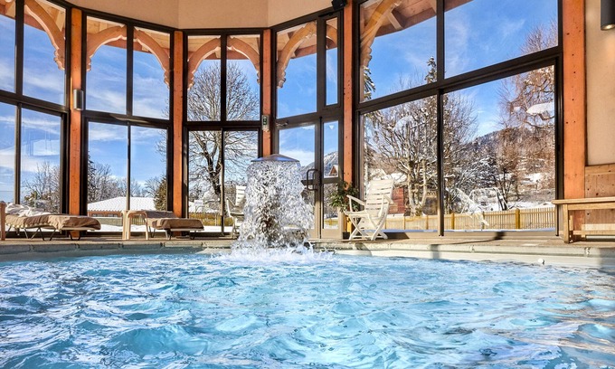 Samoens Hotel | Neige et Roc, The Originals Relais