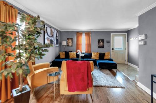 Hopelawn House | Nest Away near EWR 2 Queen Beds