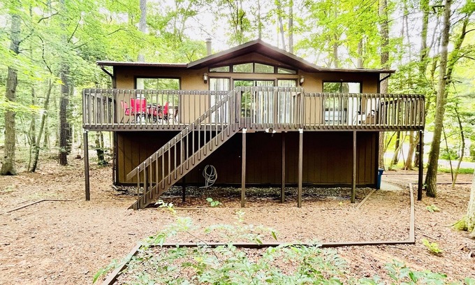 Ocean Pines House | Nest in the Pines - Private Home