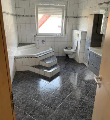 Lohfelden Apartment | Neubau Schmidt 4 Zimmer KASSEL