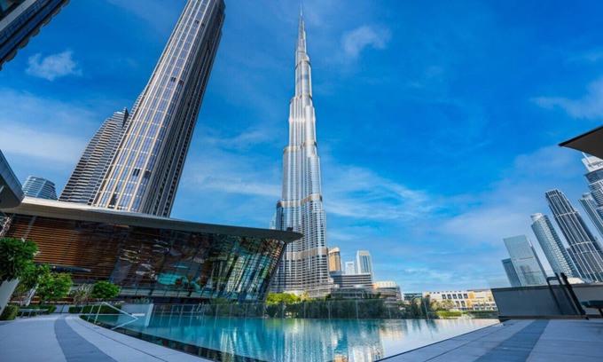 Downtown Dubai Apartment | New 1BR | Burj Khalifa Infinity Pool | Dubai Mall