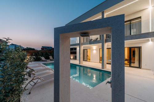 Turanj Villa | NEW 2025 Villa Nikante