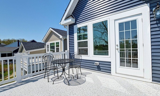 Cedar Neck House | New 5BD Home in Marlin's Chase! Sleeps 11 w/natural views, community pool!