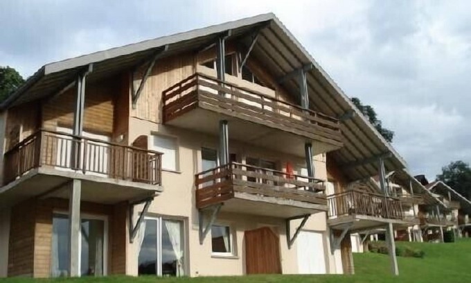 Gerardmer Apartment | New apartment. in Gerardmer, in quiet residence with lake views.