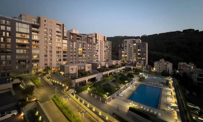 Duhur ash Shuwayr House | New Apartment in Tilal Fanar Resort, Pools,tennis