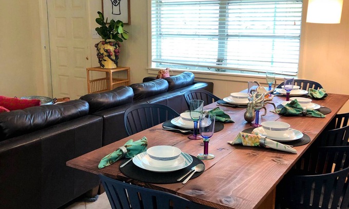 Old Naples House | *NEW* AVAILABLE NOW, Jan, Feb, Mar! FERN COTTAGE! Weekly/Monthly/Yearly Rentals!