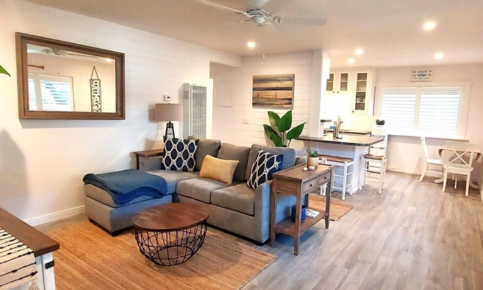 Carpinteria Condo | NEW! Beautiful 2 Bed Beach Condo #120