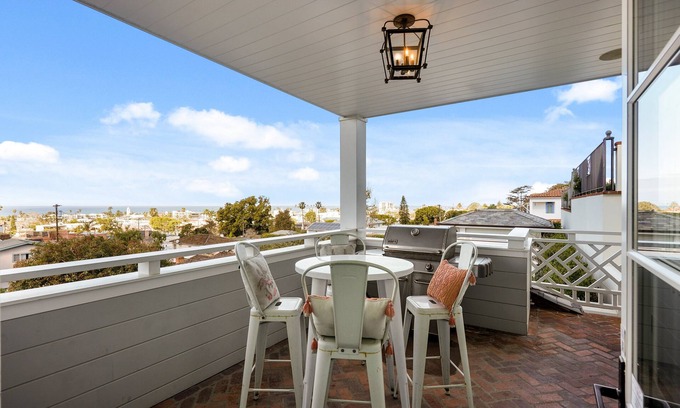 Village of La Jolla House | New Build | Coastal Luxury, Designer, Ocean View!