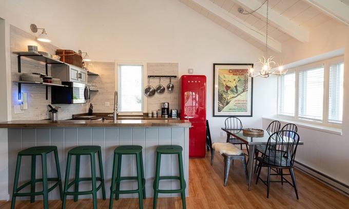 Denver House | NEW Catskills 3-Bedroom Dreamy Home with Panoramic View
