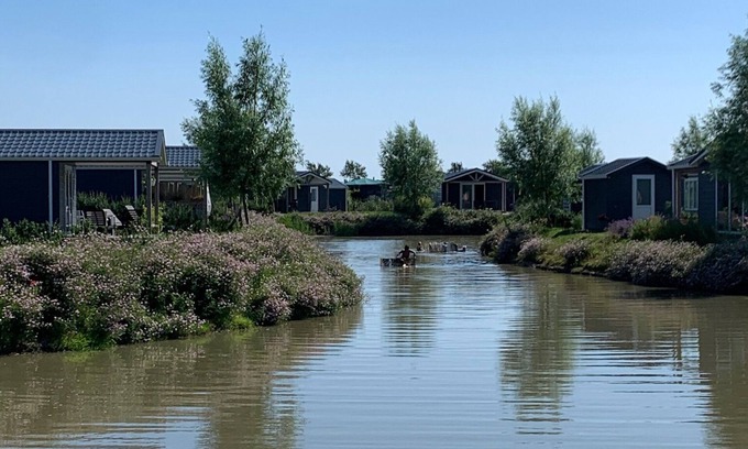 Zonnemaire Ski Chalet | New chalet in a wonderful place!